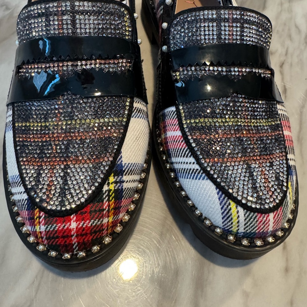Betsey Johnson plaid loafers - Picture 3 of 5